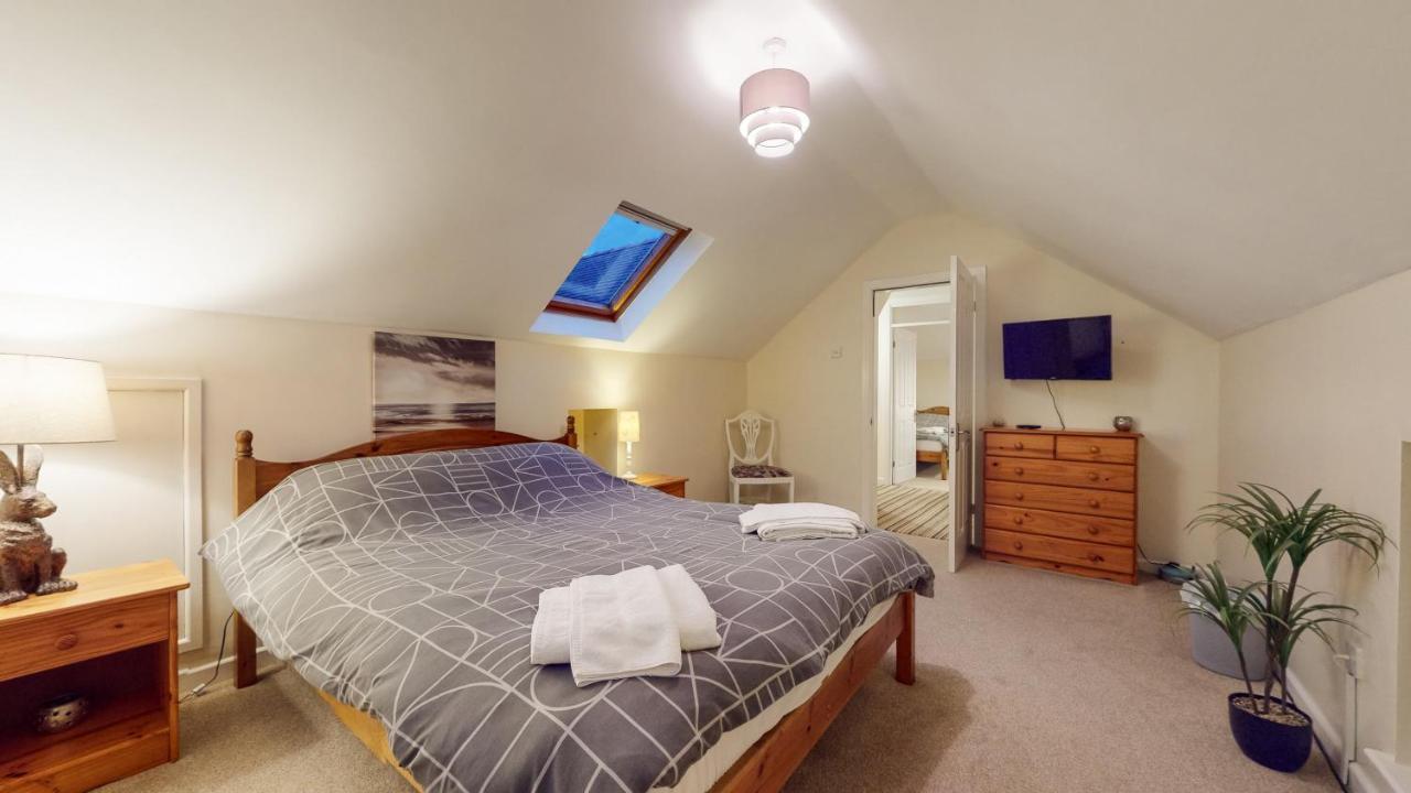 Jaw-Dropping Beach House In Anglesey Benllech Exterior foto