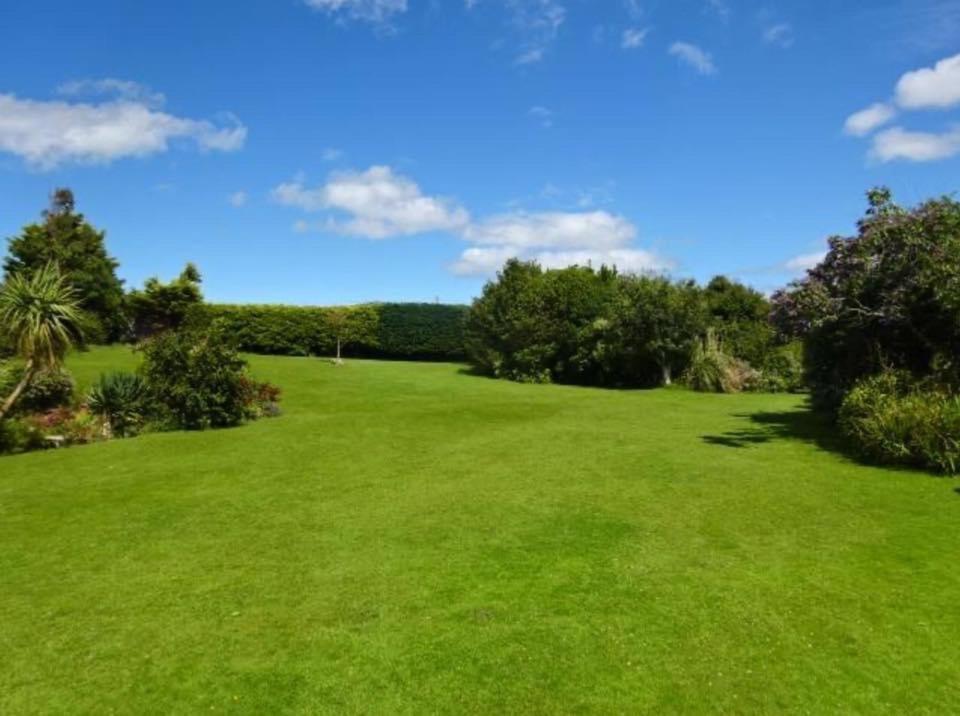 Jaw-Dropping Beach House In Anglesey Villa Benllech Exterior foto