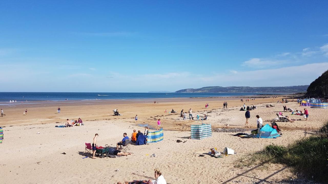 Jaw-Dropping Beach House In Anglesey Villa Benllech Exterior foto